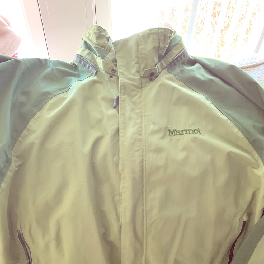 Men’s Marmot jacket.